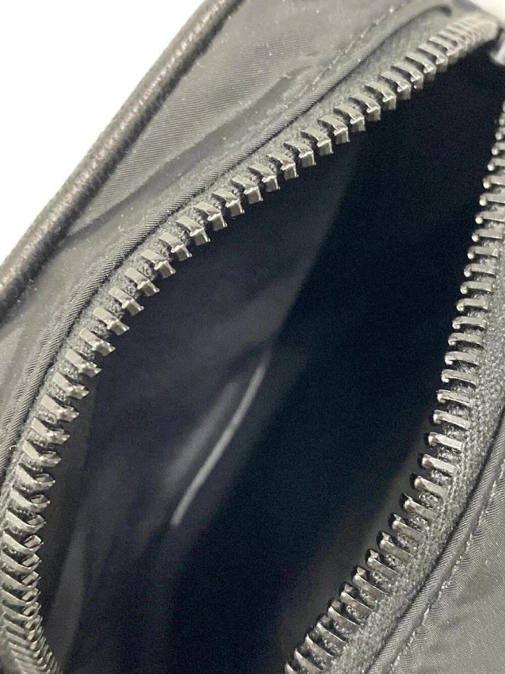 SAINT LAURENT PARIS - 779661 Black Nylon Leather Shoulder Bag - Picture 9 of 14